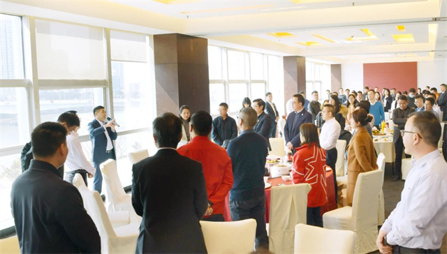 1675043953871653.jpg 2.jpg