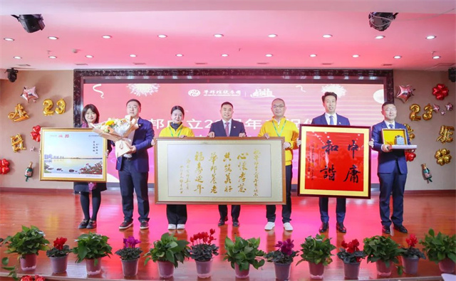 1705886510518692.jpg 640 (2).jpg